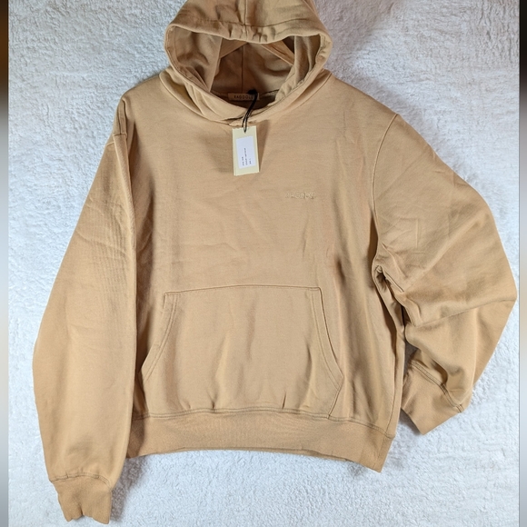 Ragdoll Tops - NwtRagdoll Cream Hooded Sweatshirt
